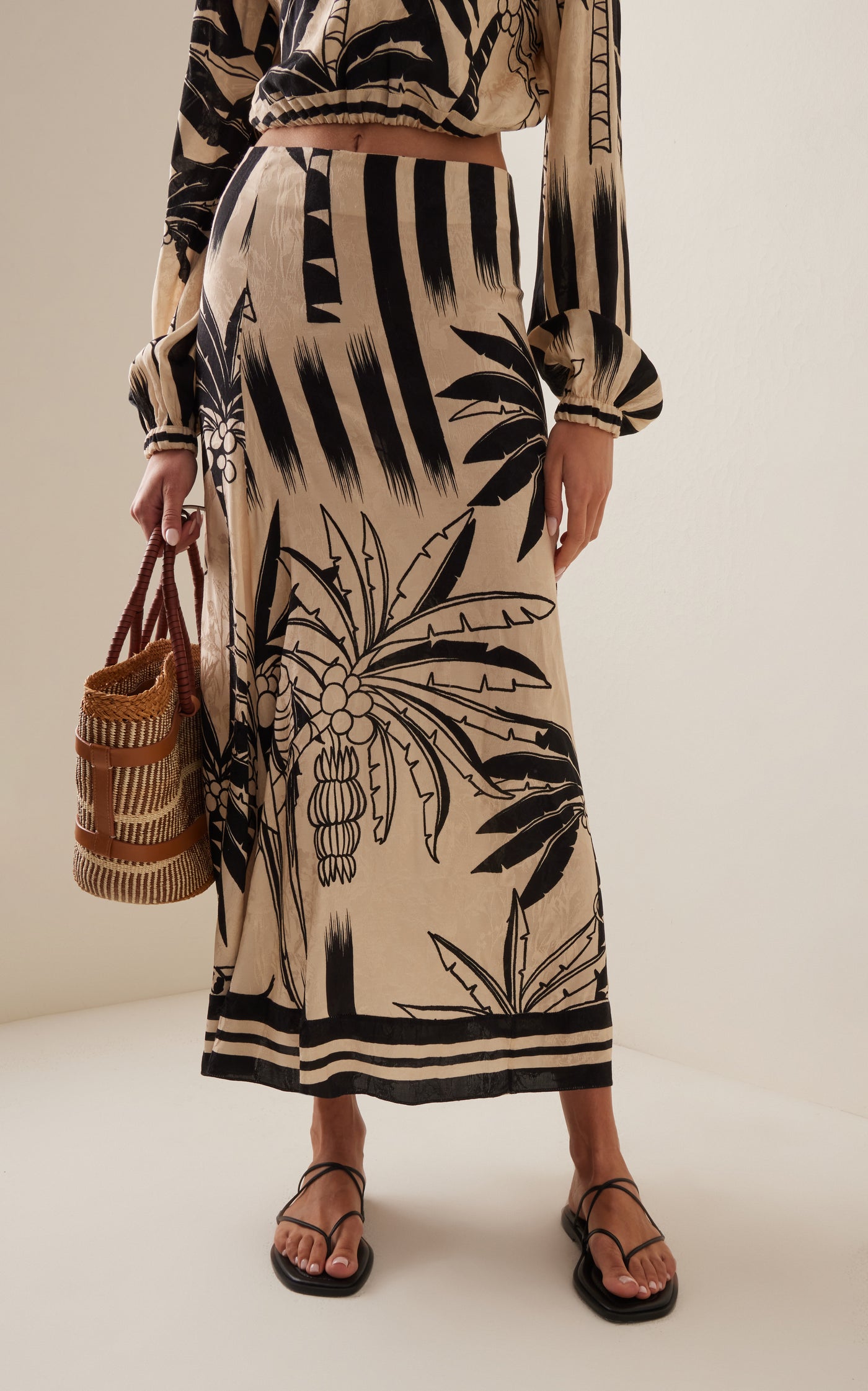 Dusty Trail Jacquard Midi Skirt