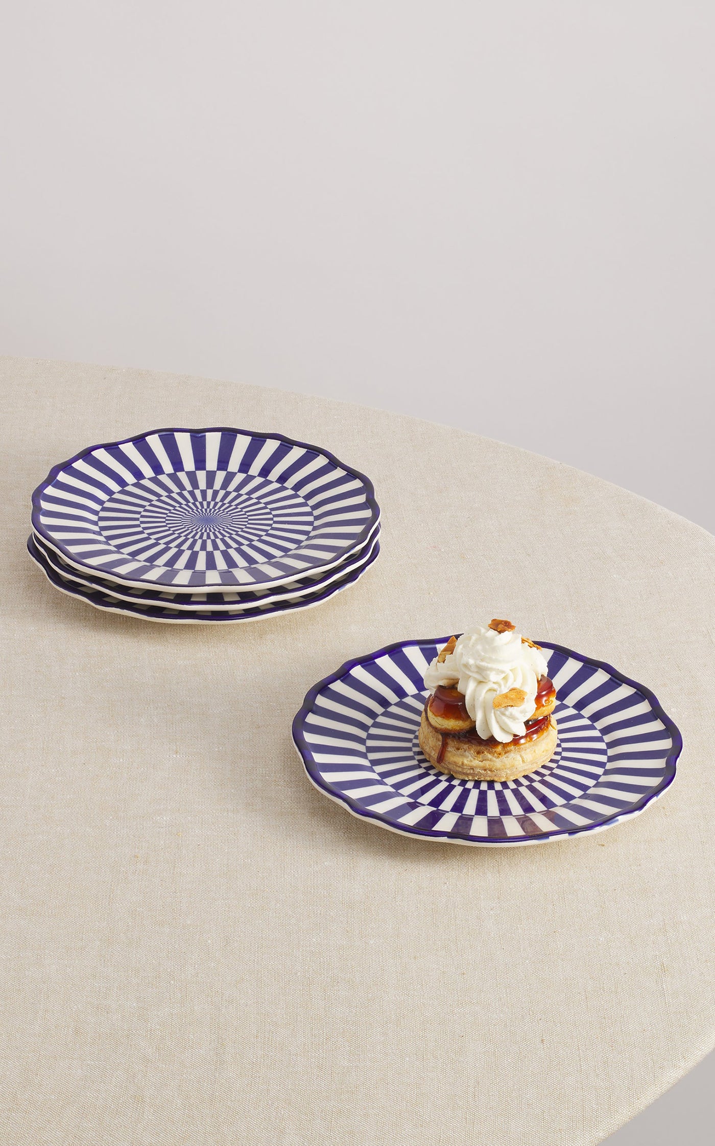 Riviera Set-Of-Four Hand-Painted Ceramic Dessert Plates