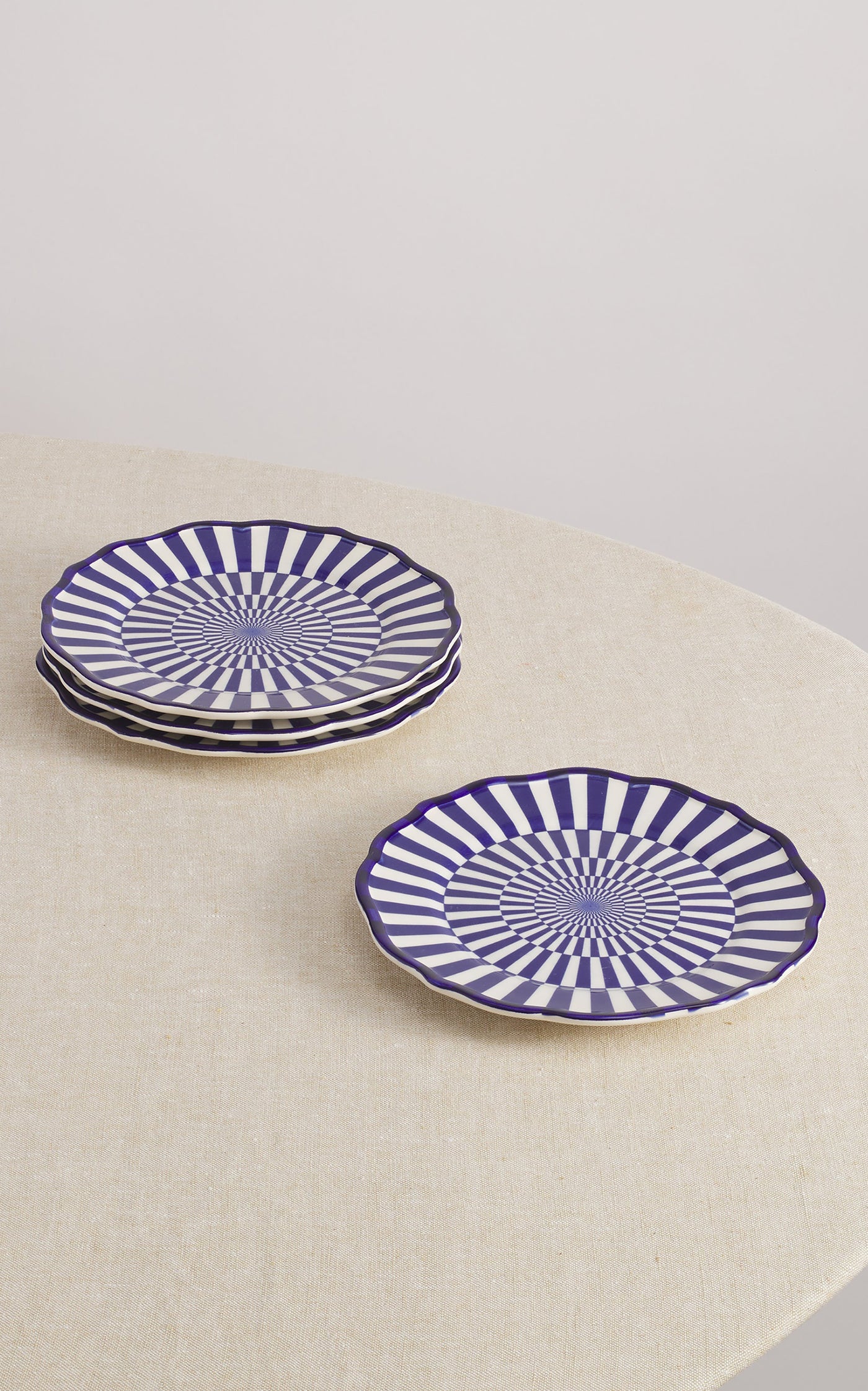 Riviera Set-Of-Four Hand-Painted Ceramic Dessert Plates