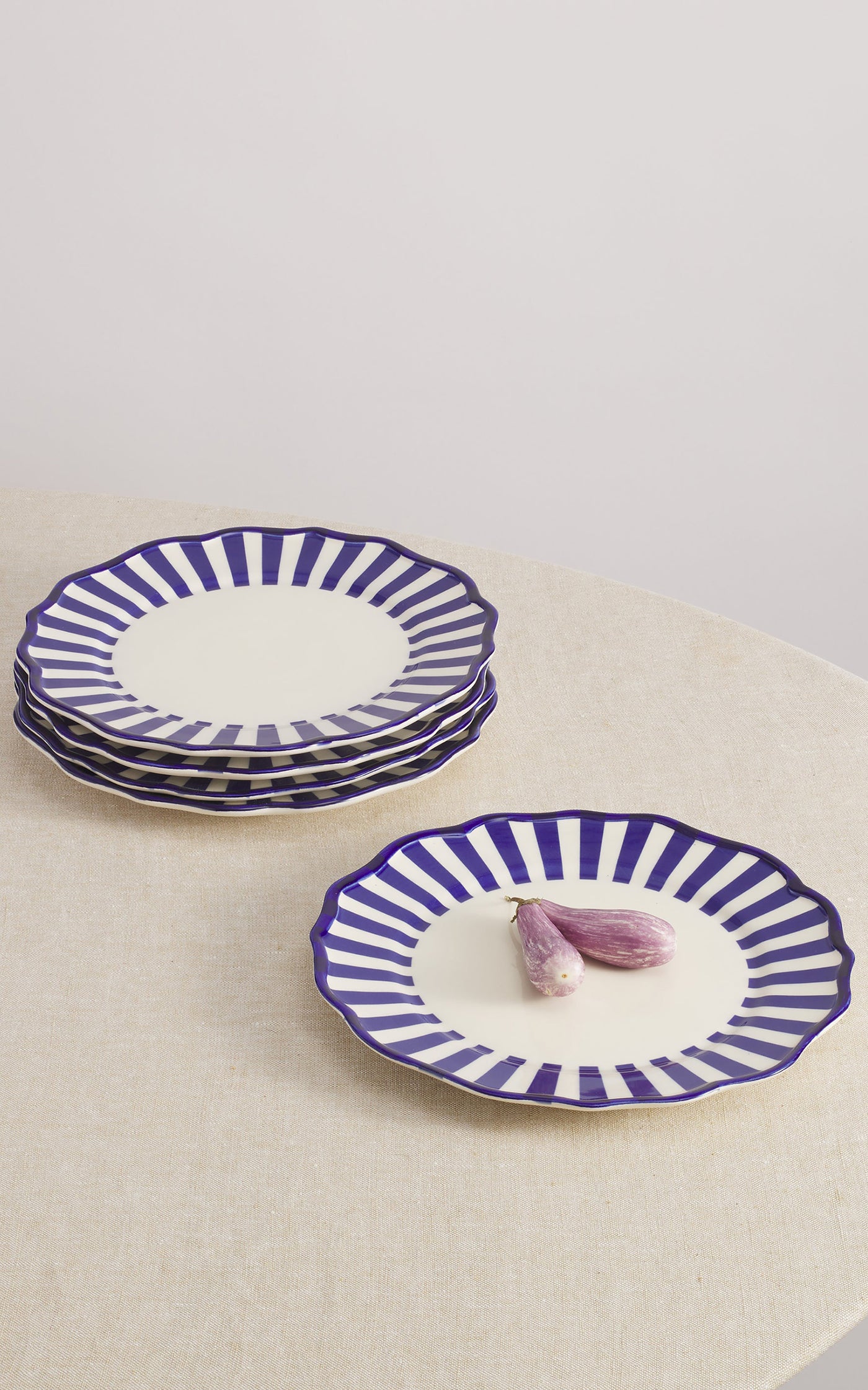 Riviera Set-Of-Four Hand-Painted Ceramic Dinner Plates