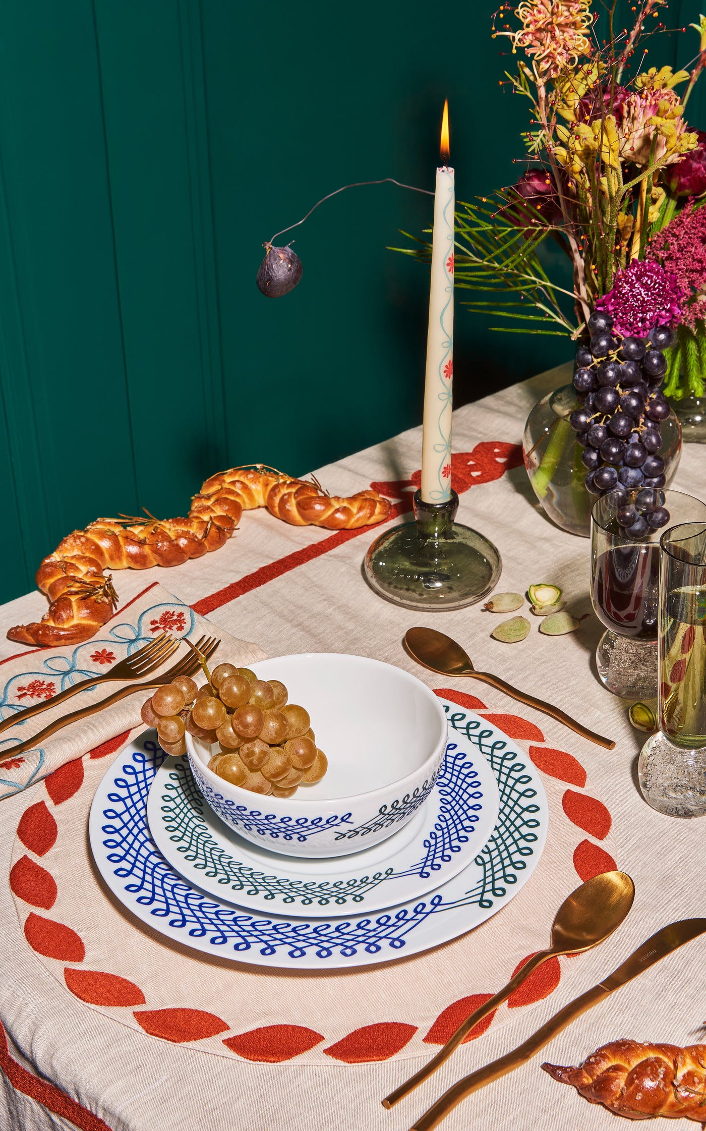 Ribbon Braided Embroidered Placemats In Blue/Green (Set Of 4)