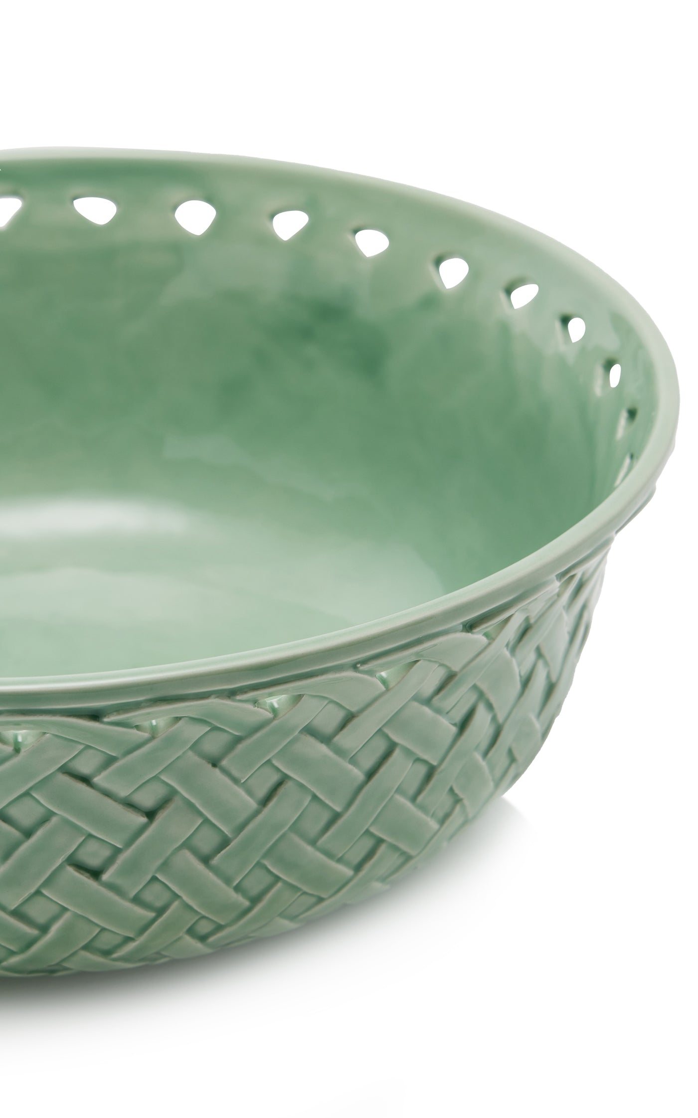 Large Openwork Creamware Salad Bowl