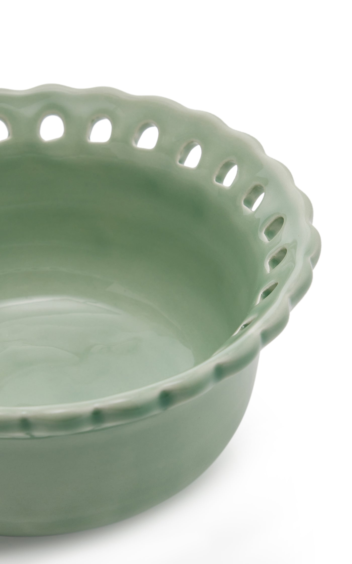 Balconata Creamware Consommé Bowl