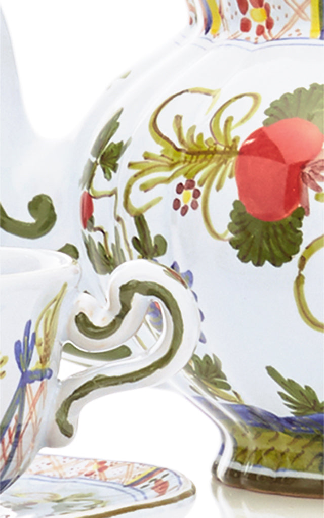 Carnation Porcelain Tea Set (17 PC)