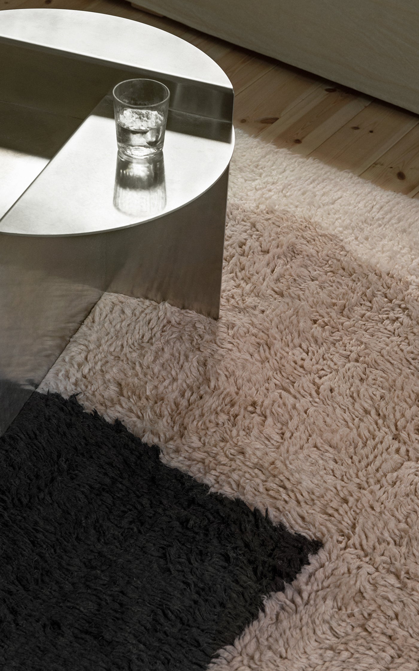 Monolith 01 by Nordic Knots, Shaggy Area Rug in Dusty White, Size 5' X 8'