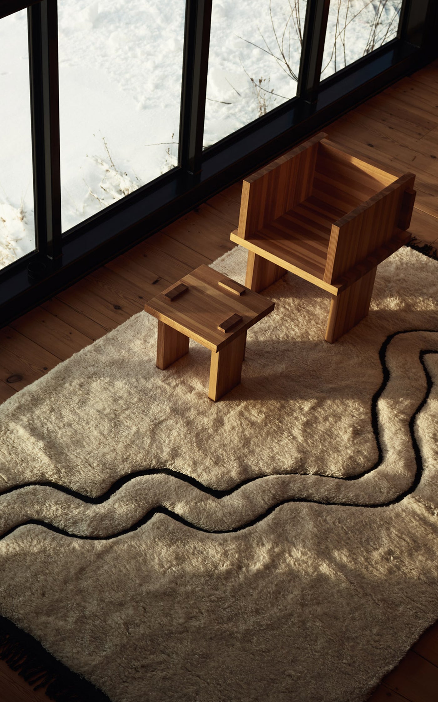River by Nordic Knots, Shaggy Area Rug in Mud White, Size 6' X 9'