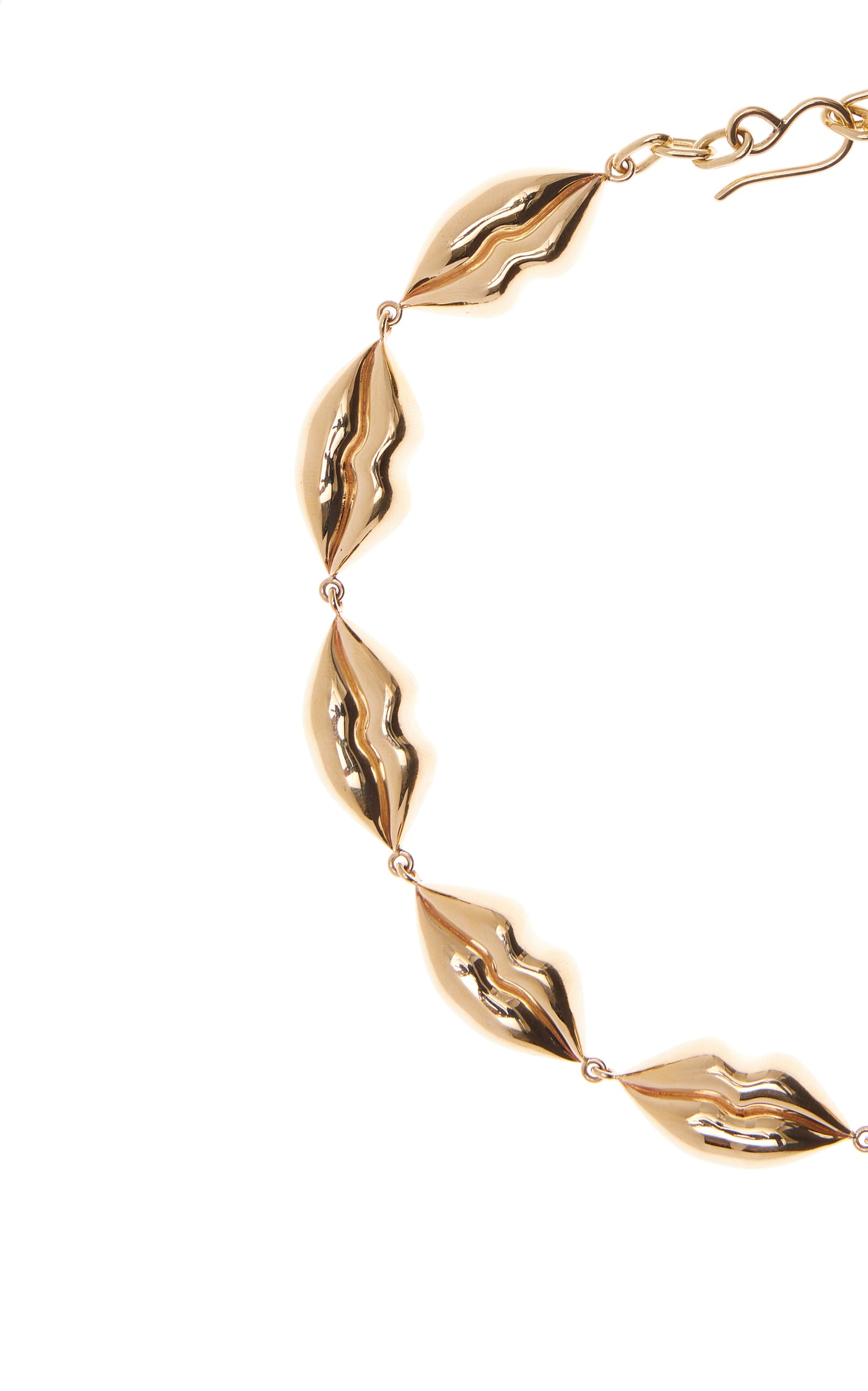 14K Gold Kiss Collar Necklace