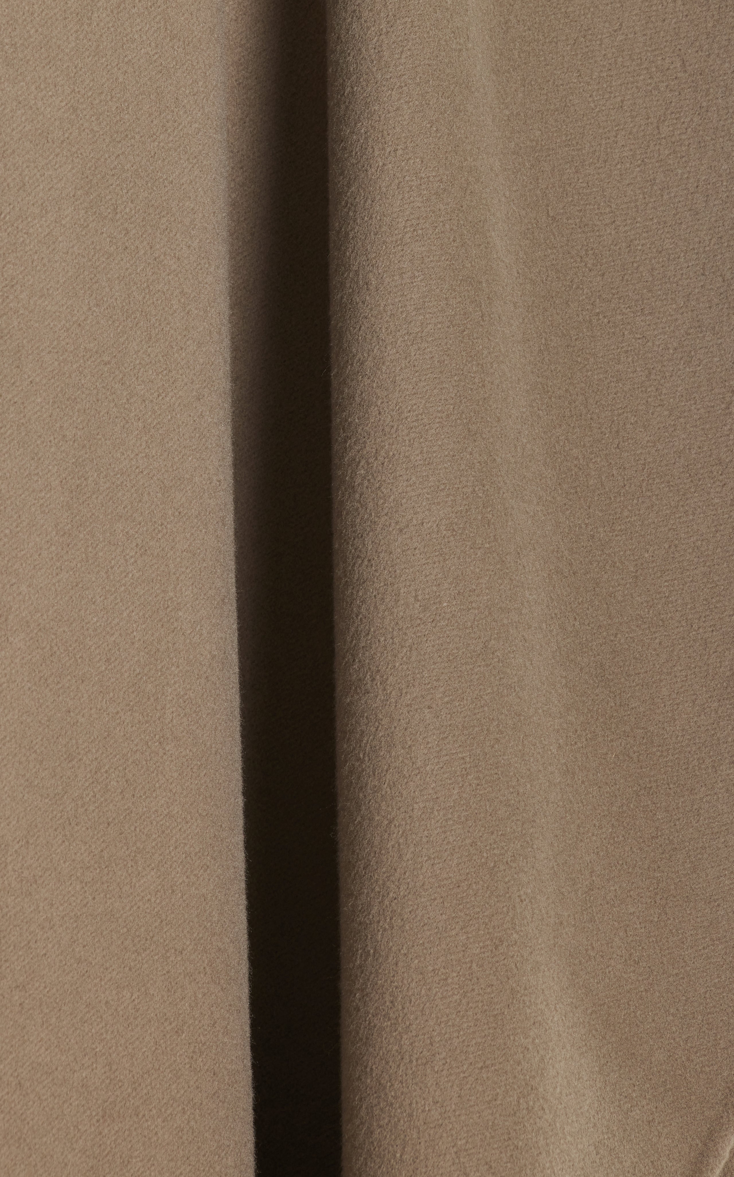 584064