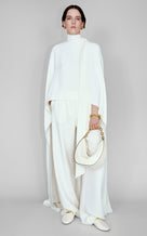 607667